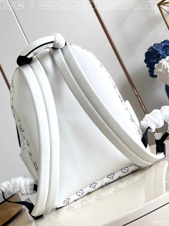 LOUIS VUITTON Discovery BACKPACK-29*38*20CM 0717